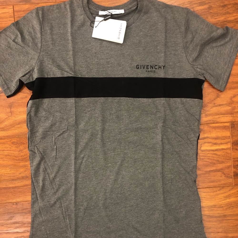 Givenchy Tshirt